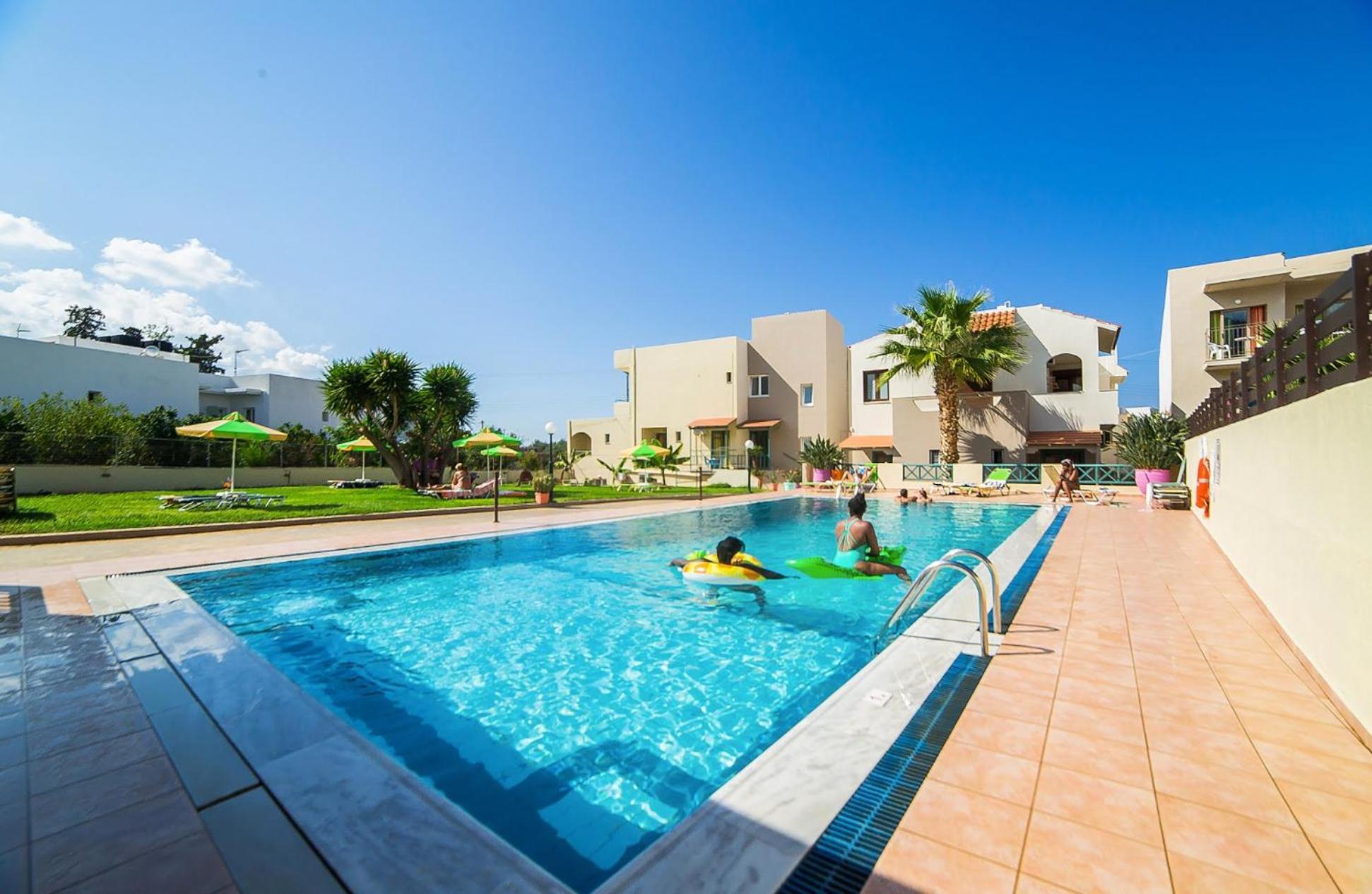 Theoni Apartments Malia Dış mekan fotoğraf