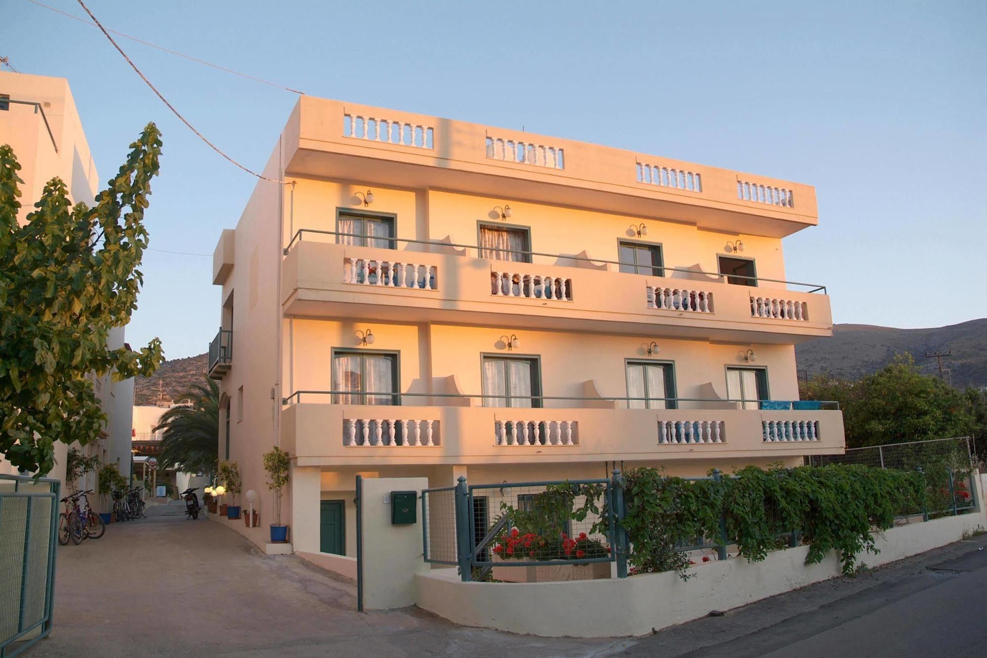 Theoni Apartments Malia Dış mekan fotoğraf